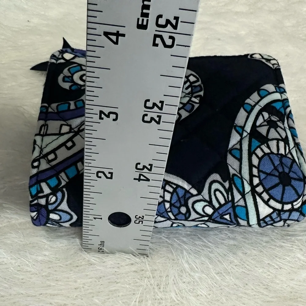 Vera Bradley Blue and Black Paisley Wallet💙 - Picture 10 of 11